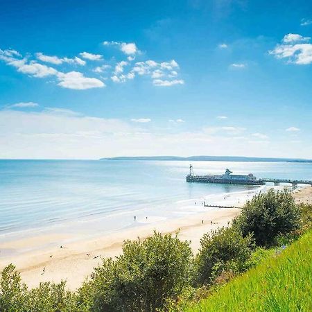 Spacious 4 Bed Rooms, Parking, Garden And Near Parks, Beaches And University Bournemouth Exterior foto